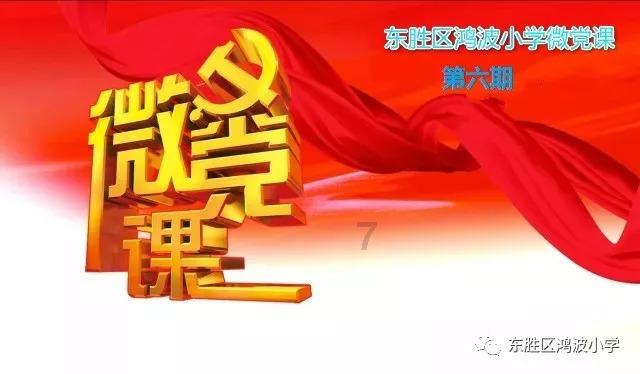 沙滩游玩的女孩们